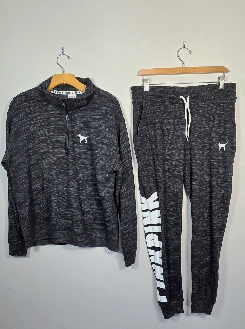 Victoria’s Secret PINK Marled Grey Jogger Set | Quarter-Zip‎ & Joggers | Size M